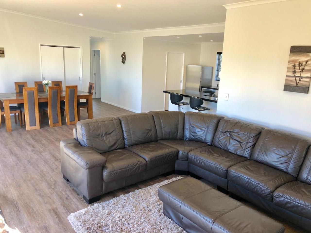 Otaki Beachfront Getaway المظهر الخارجي الصورة