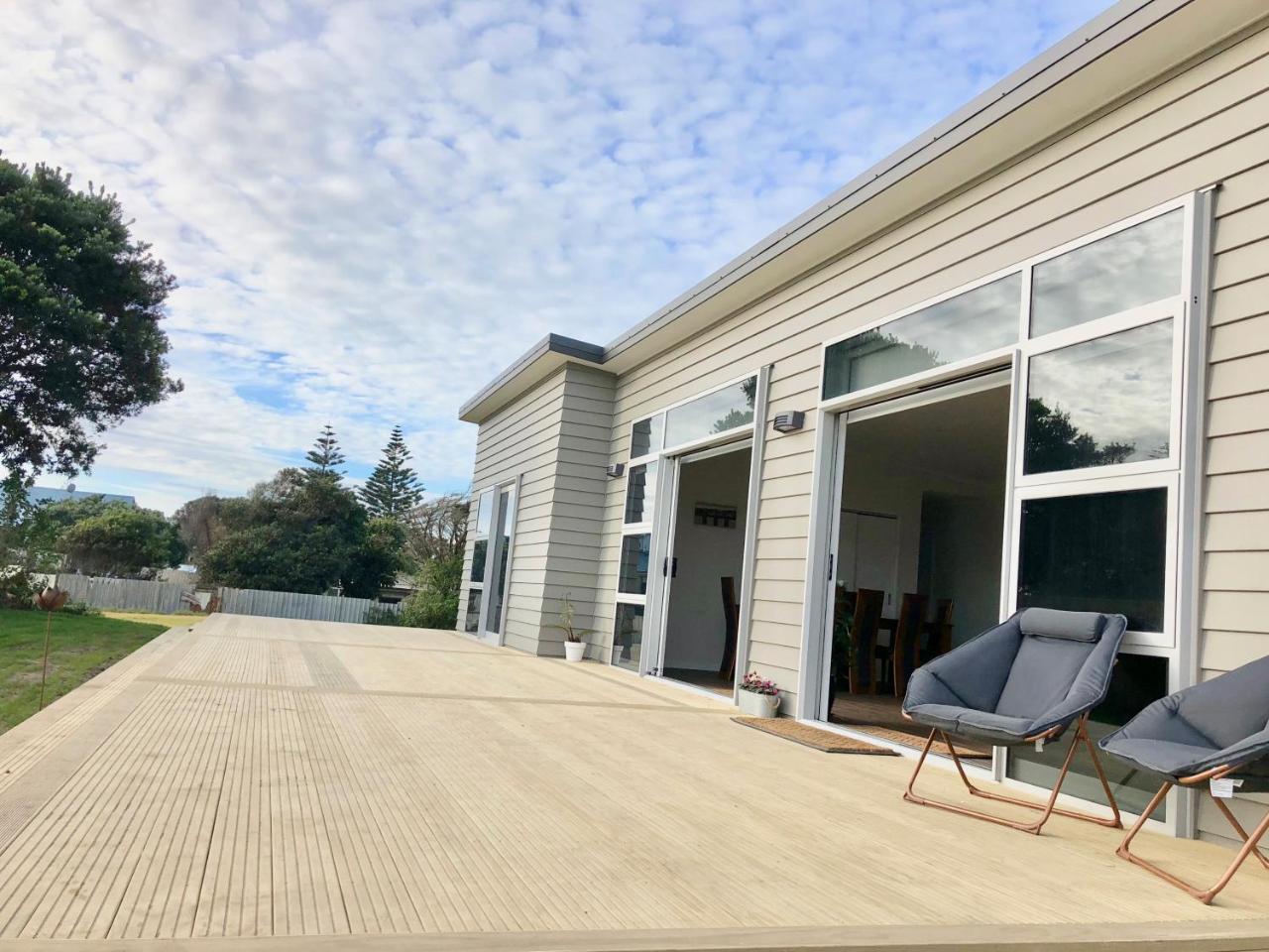 Otaki Beachfront Getaway المظهر الخارجي الصورة