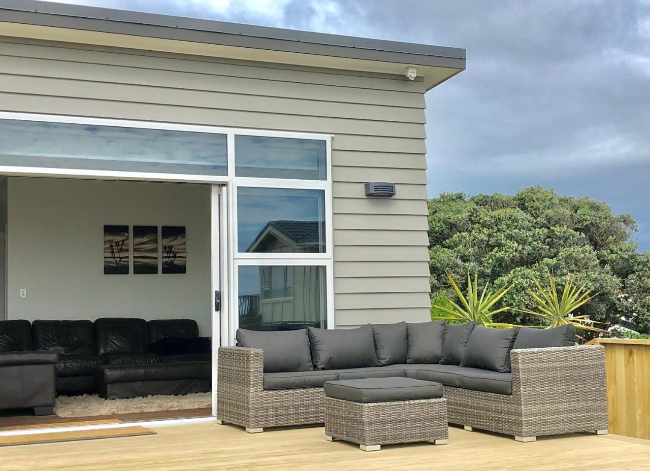 Otaki Beachfront Getaway المظهر الخارجي الصورة